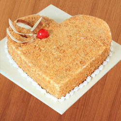 Online Deliver Heart-Shape Butter Scotch Cake Online Deliver Heart-Shape Butter Scotch Cake