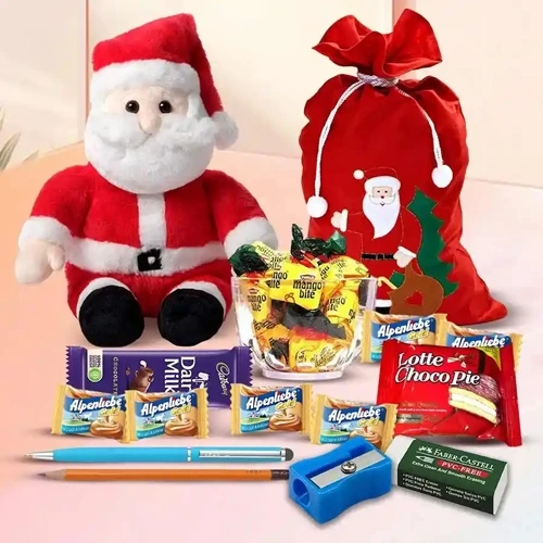 Fascinating Goodies Hamper