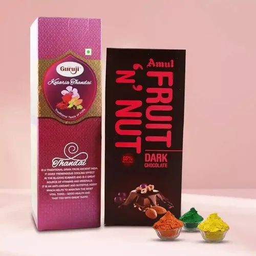 Delicious Holi Gift Pack