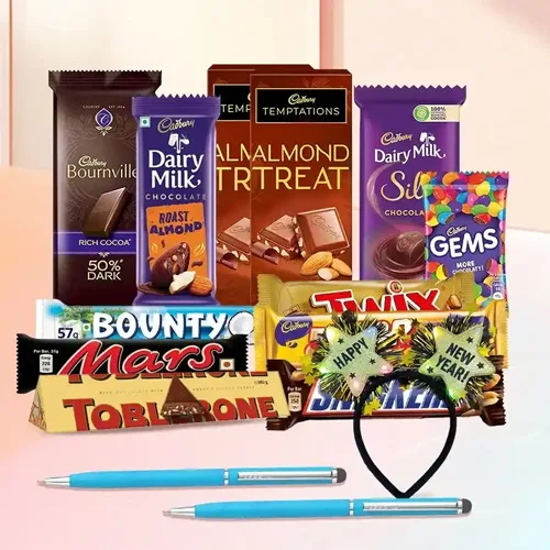 Enticing Chocos Gift Hamper