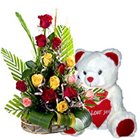 Majestic Arrangement of 15 Gorgeous Roses with Teddy Majestic Arrangement of 15 Gorgeous Roses with Teddy