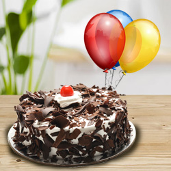 Delightful 1 Kg Black Forest Cake with 5 Balloons Delightful 1 Kg Black Forest Cake with 5 Balloons