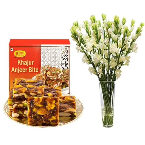 Khajur Anjeer Bite from Kandoi Bhogilal Mulchand with Rajnigandha Stems