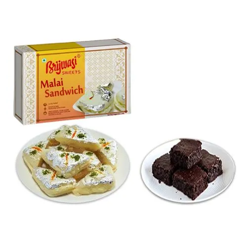 Malai Sandwich from Brijwasi Sweets with Brownies