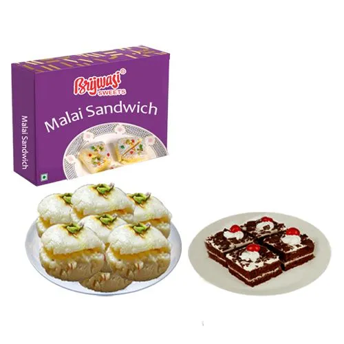 Malai Sandwich from Brijwasi Sweets with Chocolate Pastry