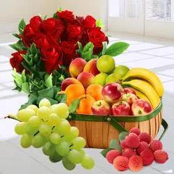Buy Red Roses Bouquet with Fruits Basket Online