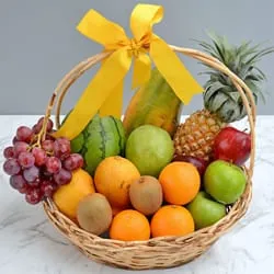 Mouth-Watering Fresh Fruits Gift Basket
