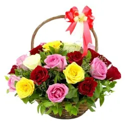 Deliver 15 Mixed Roses Arrangement