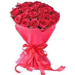 Send Love Bouquet of Fresh Roses Online