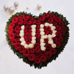 100 Red Roses Heart (Alphabet Collection)