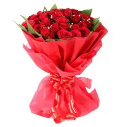 Online Deliver Bouquet of Red Roses