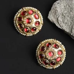 Classic Kundan Pearl Studs Pair
