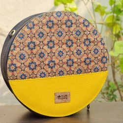 Fancy Zero Plastic Forest Owlet Sling Bag