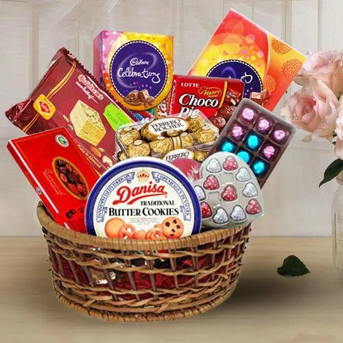 Chocolate Indulgence Valentine Gift Hamper - The Gift Tree