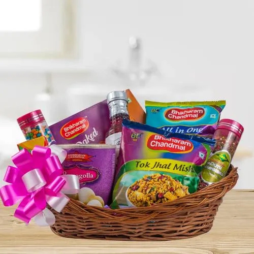 Send Christmas Gift Baskets to India, Christmas Gift Baskets Delivery