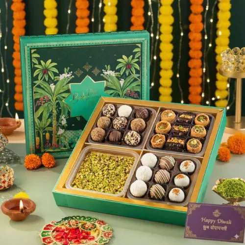 Exquisite Emerald Celebration Treats