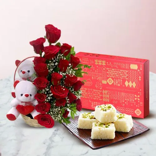 Red Roses N Sweet Delights Set