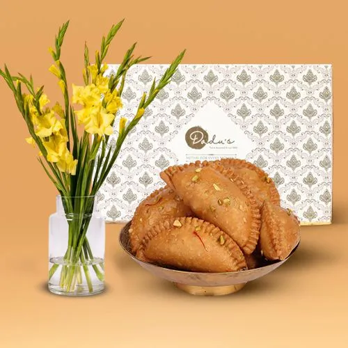 Gladiolus  N  Khova Gujia Elegance