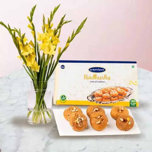 Vibrant Yellow Gladiolus  N  Sweet Badusha