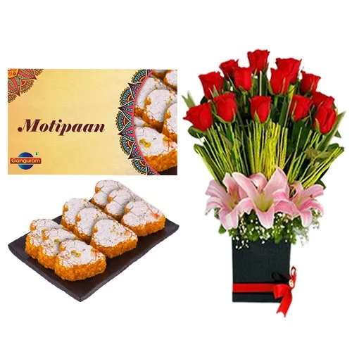 Motipaan from Ganguram with Designer Flower Arrangement