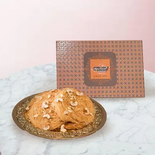 Crispy Pheni Indulgence