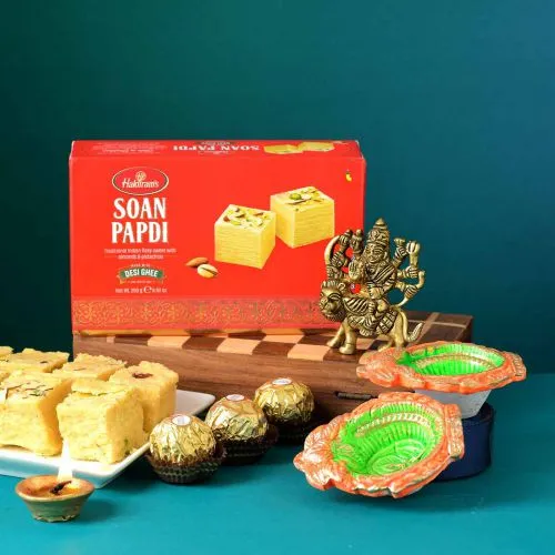 Sacred Durga Idol N Treatrs Set