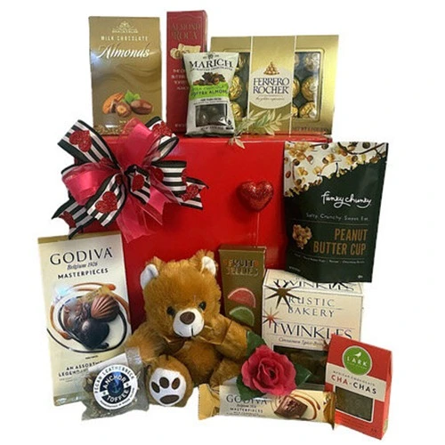 Cuddly Love Gift Hamper