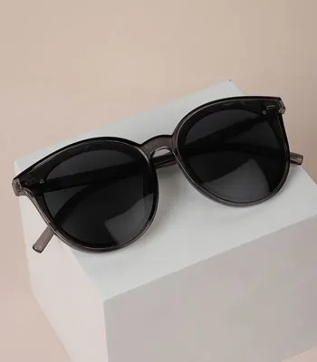 Sunglass